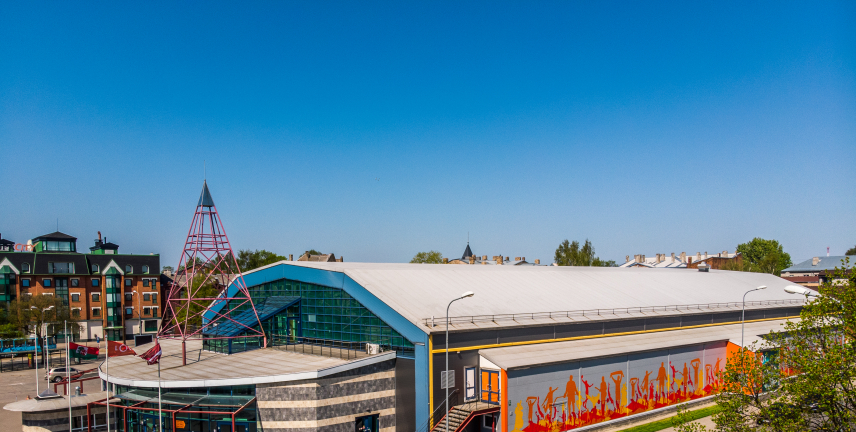 Liepājas OC ledus halle