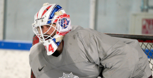 FOTO: Merzļikins un Latvijas hokeja izlases treniņš