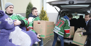 "Lāči lido" mantiņas sāk ceļu pie bērniem