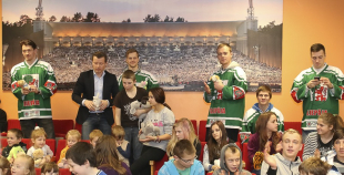 "Lāči lido" mantiņas sāk ceļu pie bērniem