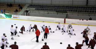 Latvijas izlases pirmais treniņš pirms pasaules čempionāta