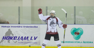 HS "Rīga 98" apspēlē "Valmieras HK", uzvar 1.līgas regulāro čempionātu