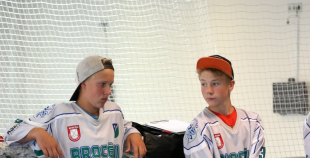 II jaunatnes hokeja sporta diena veiksmīgi aizvadīta