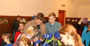 2015 Oskars Bārtulis un Georgijs Pujacs apmeklē Liepājas internātpamatskolu