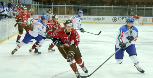 EIHC: Latvija - Itālija 2:1