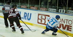 Latvijas un Krievijas hokeja leģendu spēle