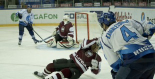 Latvijas un Krievijas hokeja leģendu spēle