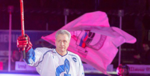 Latvijas hokeja veterāni atzīst Krievijas leģendu pārākumu