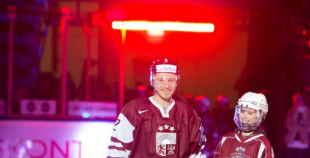 Latvijas hokeja veterāni atzīst Krievijas leģendu pārākumu