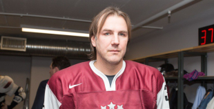 Latvijas hokeja veterāni atzīst Krievijas leģendu pārākumu