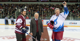 Latvijas hokeja veterāni atzīst Krievijas leģendu pārākumu