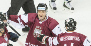 Latvijas hokeja veterāni atzīst Krievijas leģendu pārākumu