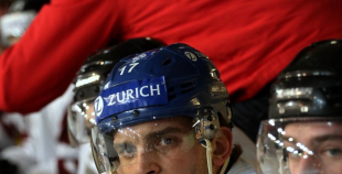 2016 Latvijas hokeja izlases kandidāti uzveic Latvijas jauniešu izlasi