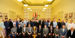 2016 Liepājas domē sveic "zelta" hokejistus