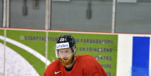 Latvijas izlases kandidāti gatavojas jaunajai hokeja sezonai