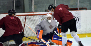 Latvijas izlases kandidāti gatavojas jaunajai hokeja sezonai