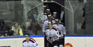 Uzvara arī otrajā spēlē