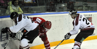 Uzvara arī otrajā spēlē