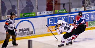 ''Dinamo/Juniors'' pirmajā spēle uzvar Liepājā