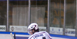 ''Dinamo/Juniors'' pirmajā spēle uzvar Liepājā