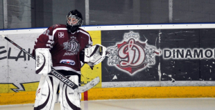 "Dinamo/Juniors" viena soļa attālumā no 'čempiona titula