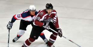 "Dinamo/Juniors" viena soļa attālumā no 'čempiona titula