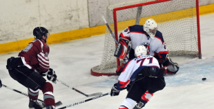 "Dinamo/Juniors" viena soļa attālumā no 'čempiona titula