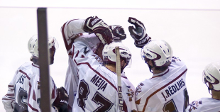 Latvijai jauns hokeja čempions