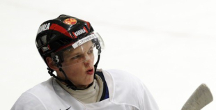 Foto: Znaroks un Vītoliņš vada pirmo ledus treniņu