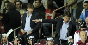 Foto: Latvija ar 4:1 uzvar Franciju