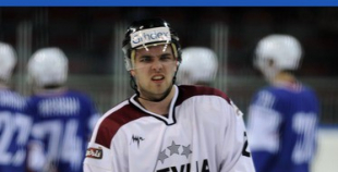 Foto: Latvija ar 4:1 uzvar Franciju