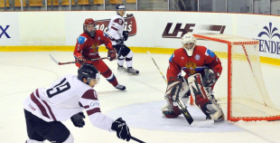 U-20 izlases hokejisti zaudē Krievijai