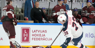 Latvijas izlase pirmajā spēlē atzīst Norvēģijas pārākumu