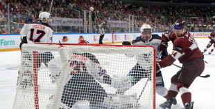 Latvijas izlase pirmajā spēlē atzīst Norvēģijas pārākumu