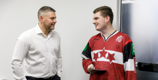  Jaunā hokeja sezona rit pilnā sparā - visas Latvijas hokeja valstsvienības ir uz laukuma 