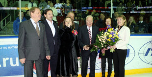 Mirkļi no no Jāņa Kvēpa sumināšanas 70 gadu jubilejā