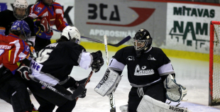 Laima sāk ar uzvaru