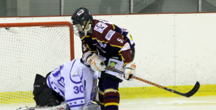 HS Rīga derbijā pārliecinošu uzvaru svin LSPA