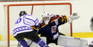 HS Rīga derbijā pārliecinošu uzvaru svin LSPA