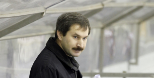 HS Rīga derbijā pārliecinošu uzvaru svin LSPA