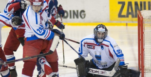 Liepāja pārliecinoši apspēlē HK Ogre