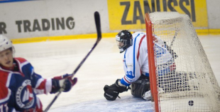 Liepāja pārliecinoši apspēlē HK Ogre