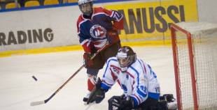 Liepāja pārliecinoši apspēlē HK Ogre