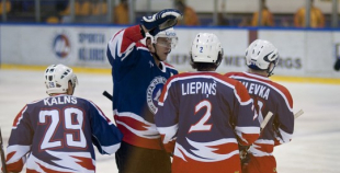 Līderi piedzīvo pirmo zaudējumu