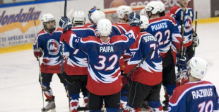 Līderi piedzīvo pirmo zaudējumu