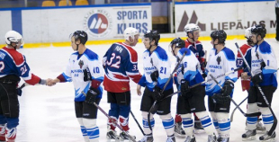 Līderi piedzīvo pirmo zaudējumu