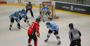 Grūta uzvara jaunās formās