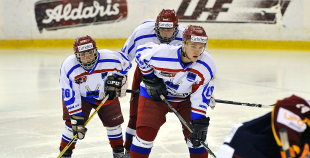 Prizma apspēlē Ogri