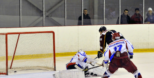 Prizma apspēlē Ogri