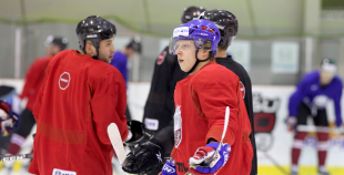 Latvijas izlase aizvada pirmo treniņu